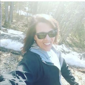 Meet your Posher, Lisa